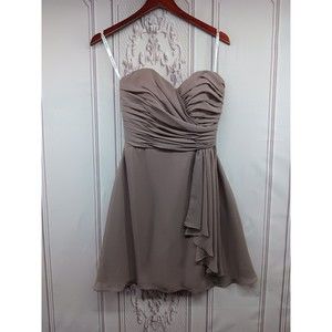 Jordan Fashions Dress Women's SZ 2 Gray Chiffon Type Short Ruched Sweetheart EUC